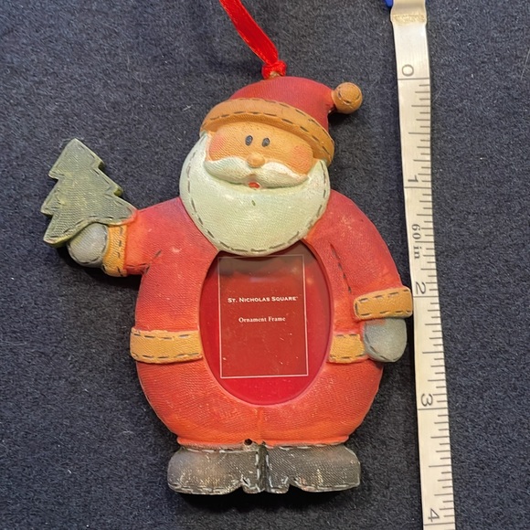 Christmas ornament frame tower. Snowman. Santa. Reindeer with red hanging string - Picture 7 of 10
